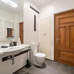 شقة Soleil - Shine Of The Old Town, Parking & Sauna *