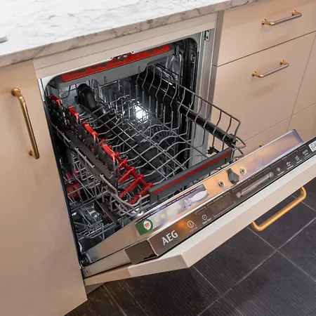 Soleil - Shine Of The Old Town, Parking & Sauna 리가