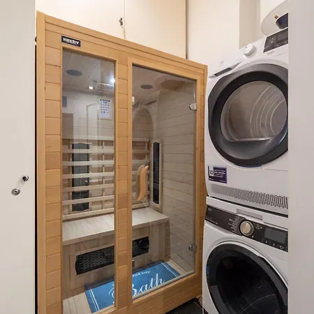 Soleil - Shine Of The Old Town, Parking & Sauna *