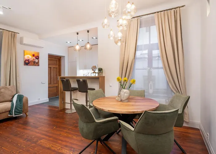 Soleil - Shine Of The Old Town, Parking & Sauna 아파트 *