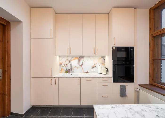 Apartment Soleil - Shine Of The Old Town, Parking & Sauna