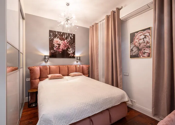 Soleil - Shine Of The Old Town, Parking & Sauna Riga