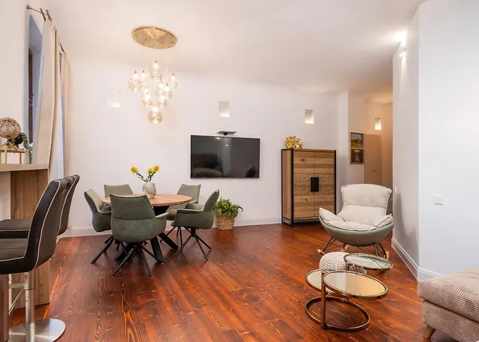 Apartment Soleil - Shine Of The Old Town, Parking & Sauna