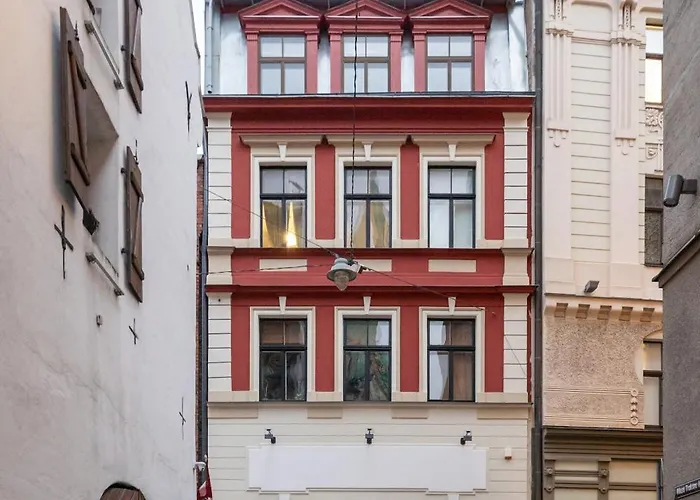 Soleil - Shine Of The Old Town, Parking & Sauna Apartment