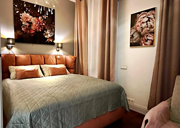 Soleil - Shine Of The Old Town, Parking & Sauna *